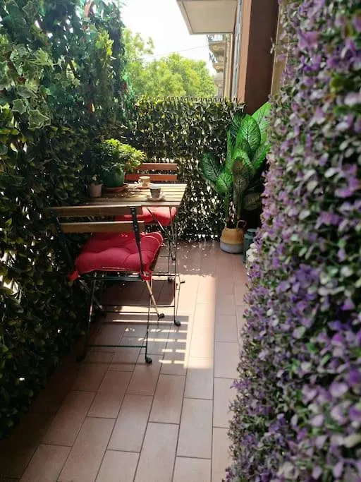 La Dolce Vita Luxury Apartment-Via Solari Milan 0*,